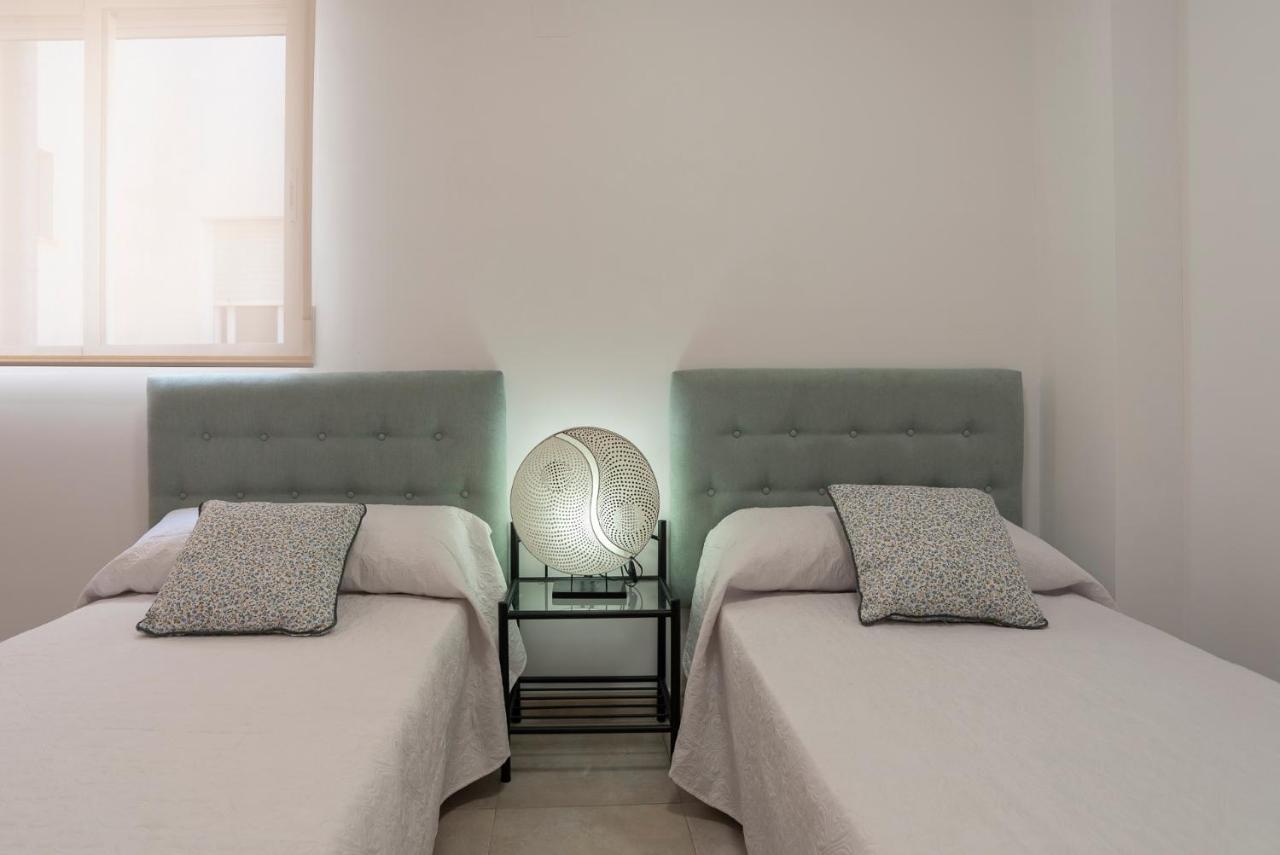 בוריאנה Nuevo Y Moderno Apartamento Con Aire Acondicionado - El Cid 4 מראה חיצוני תמונה